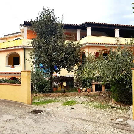 Le Mimose Hotel *