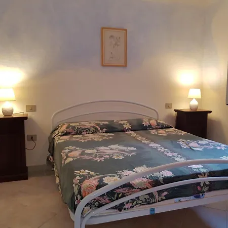 Le Mimose Hotel *