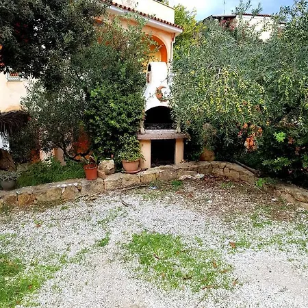 Le Mimose Hotel *
